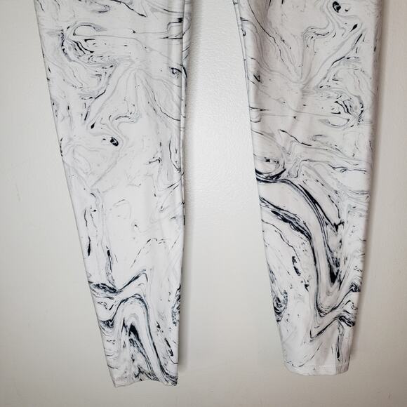 Balance Collection Marble Tie Dye High Rise Leggings Size XS/S - Picture 3 of 6